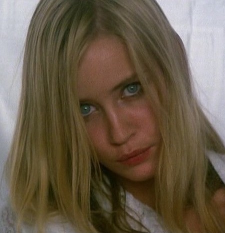 3-15 Karina Fallenstein Inferno e passione