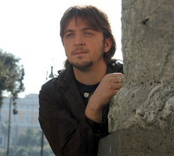 3-20 nSilvio Muccino