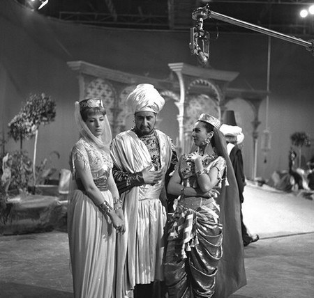 Monica Vitti tv L´oro e il Pascià