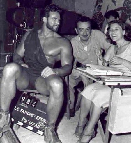 7-1 Mario Bava con Reeves