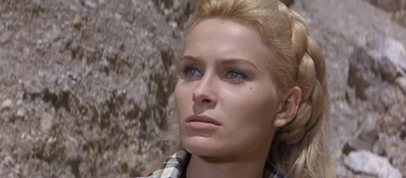 Erika Blanc Mille dollari sul nero