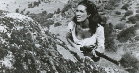 Helga Linè Caccia ai violenti