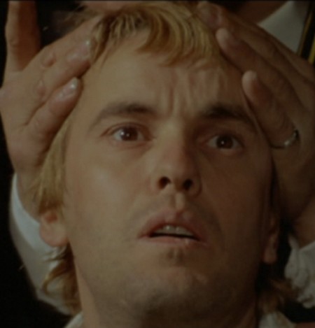 Ingrid sulla strada foto 1