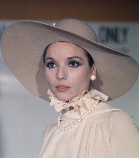 Elsa Martinelli foto 7