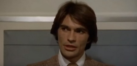 il-poliziotto-e-marcio-12