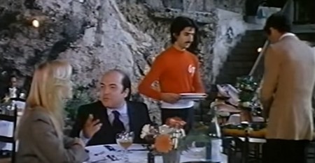 1-1-linfermiera-di-notte-polignano-a-mare-2