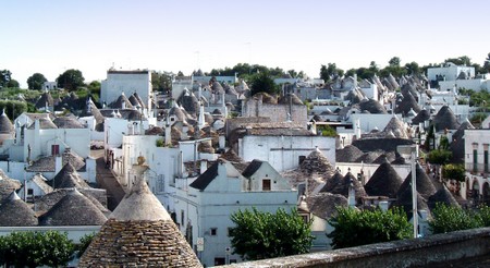 3-10-che-bella-giornata-alberobello
